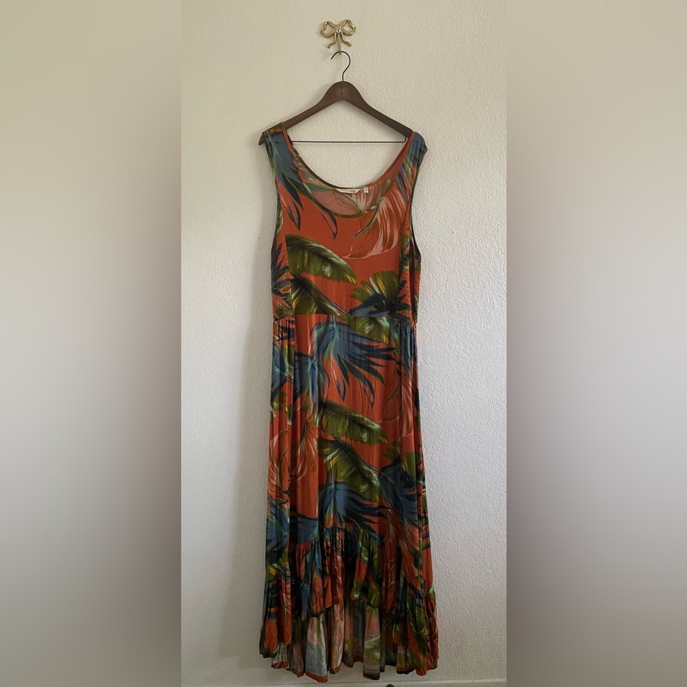 Soft Surroundings Fabiana Floral Sleeveless Dress High-Low Size Large Smocked